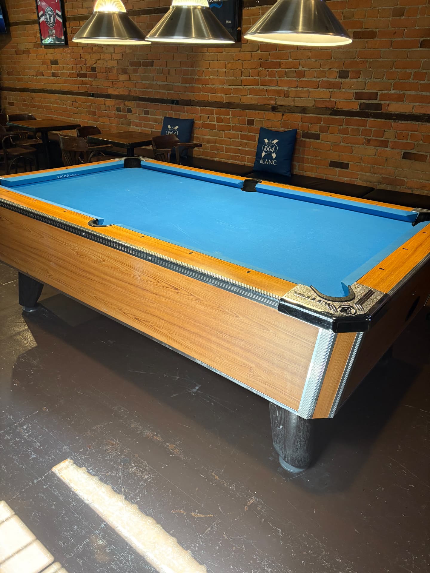 Table de billard du bar